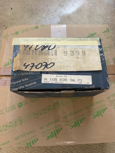 Mercedes benz original - mercedes-benz,
