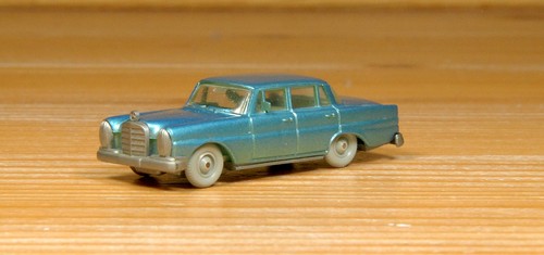 Mercedes benz 220 w111 - 220,